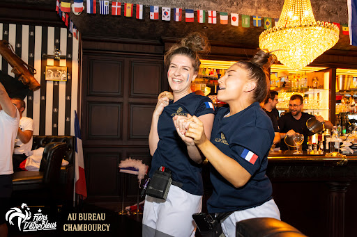 Photo 3 - Burger Palace