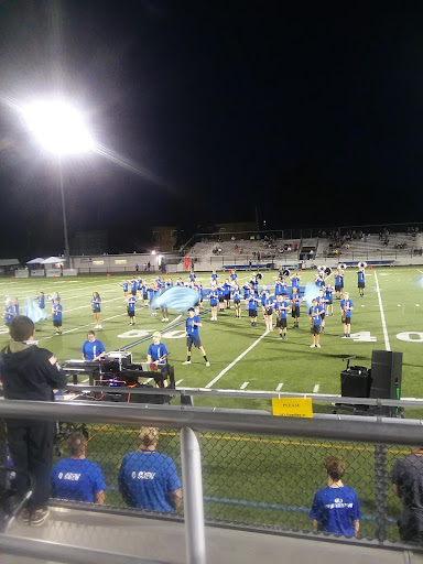 Quakertown High School Panthers Football - Thumbnail
