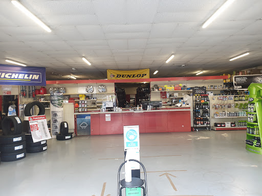 Garage Eur-Auto / Firststop Saint-Gervais-la-Forêt - Thumbnail