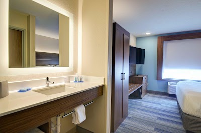 Holiday Inn Express & Suites North Platte