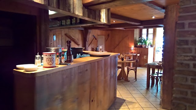 Auberge Du Charron
