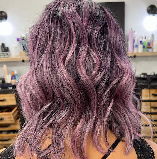 Headline West Hair Design - Thumbnail