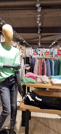 Maiworm Engelskirchen Young Fashion - Thumbnail