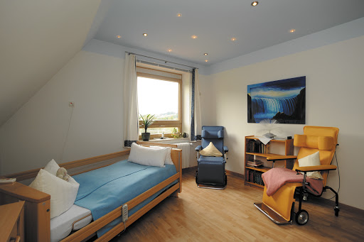 FINK. Das Zentrum für Betreuung. Haus Sonnenhalde - Thumbnail