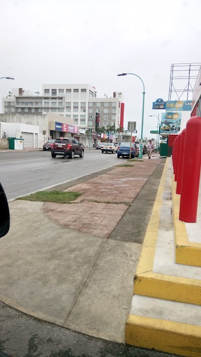 Photos of &Aacute;lvaro Obregon AutoZone