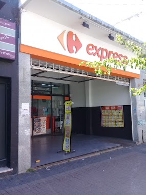 Carrefour Express Avenida14 N 5072, Author: Hugo Villalba