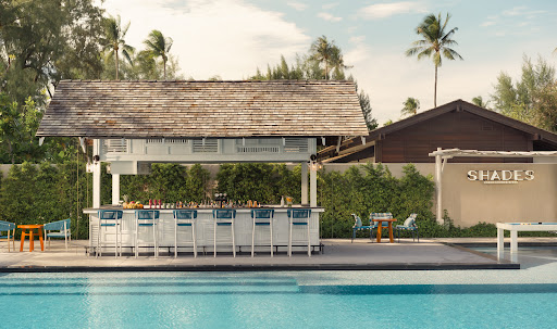 SHADES Ocean Lounge & Bar