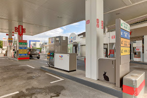 Photo n°9 de TotalEnergies - SARL EXPL DES ETS GUIRAUD ET FILS à Oloron-Sainte-Marie (Sandwicherie)