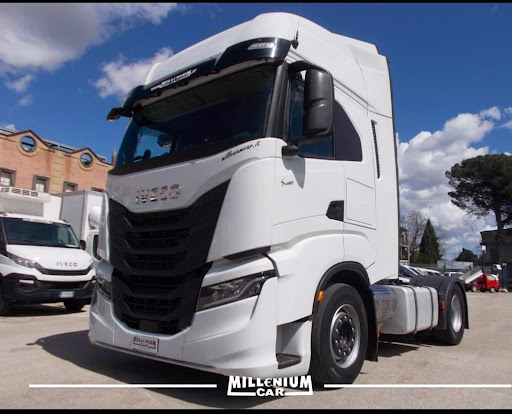 Millenium Car - Visual