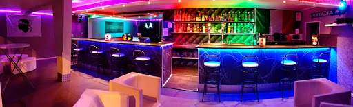 Photo 3 - Le Frenchy