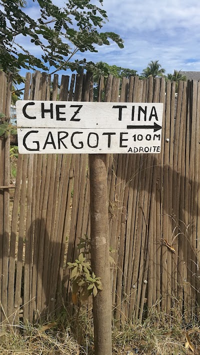 Chez Tina.