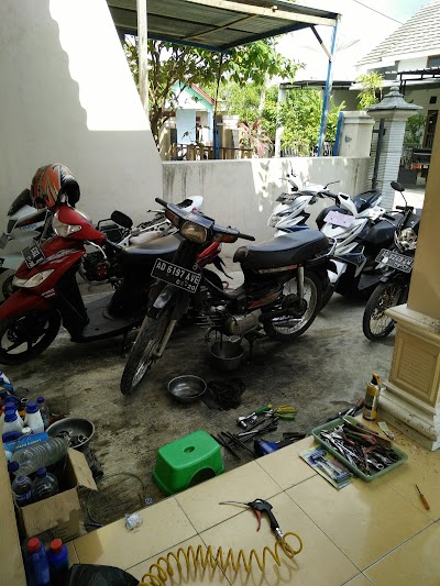 Photos of Mandiri Motor
