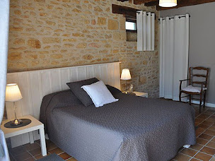 Photo n°26 de Domaine du Barry à Marcillac-Saint-Quentin (Lodge)