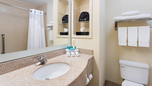 Holiday Inn Express & Suites Pecos, an IHG Hotel - Thumbnail