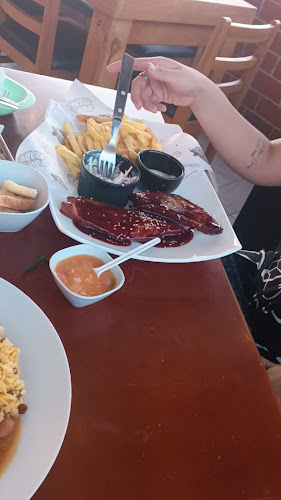 Opiniones de Parrilladas de David en Santa Rosa - Restaurante