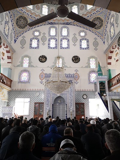 Yunus Emre Camii (Yenidoğan)