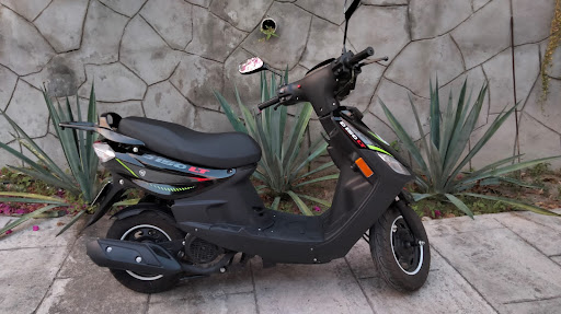 Escondido Explore Scooter For Rent - Thumbnail