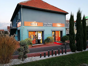 Photo n°3 de Selectour - Aux Portes du Monde à Ruffec (Agence de location de maisons de vacances)