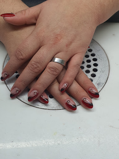 Karow Nails - Visual