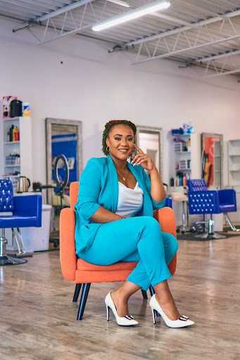 RoyalTee Hair Studio LLC Gallery - United States