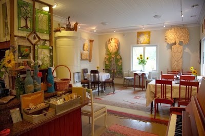 Photos of Luova Puu Atelj&eacute;e Galleria Caf&eacute;