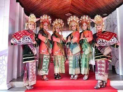 Photos of Puti Limo Jurai Group