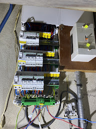 Photo n°4 de R.A.I. Électricité à Merceuil (Électricien)