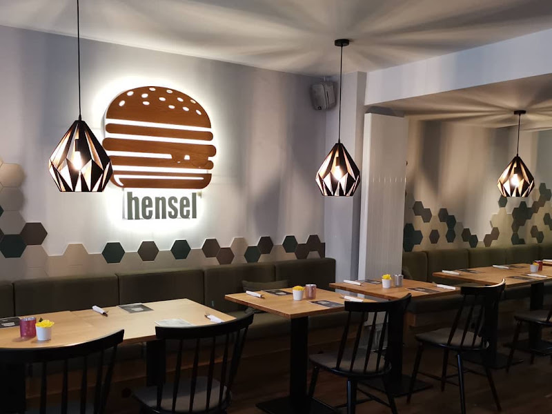 Hensel Burger — photo