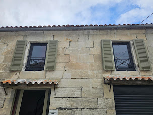 Photo n°14 de Menuiserie Rochereau à Saint-Sulpice-de-Royan (Fabricant)