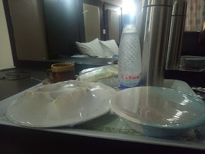 Photos of Gomays Plaza Hotels