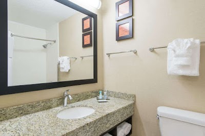 Photos of Wyndham Garden Hotel Cross Lanes Charleston WV