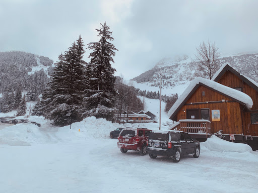 Alyeska Accommodations by Vacasa