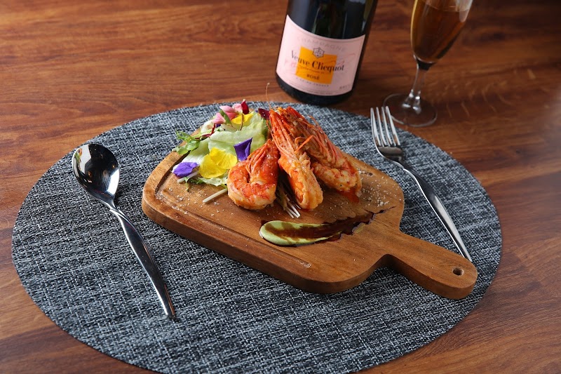 ガールズバー ビアンベニュー 新潟駅前店