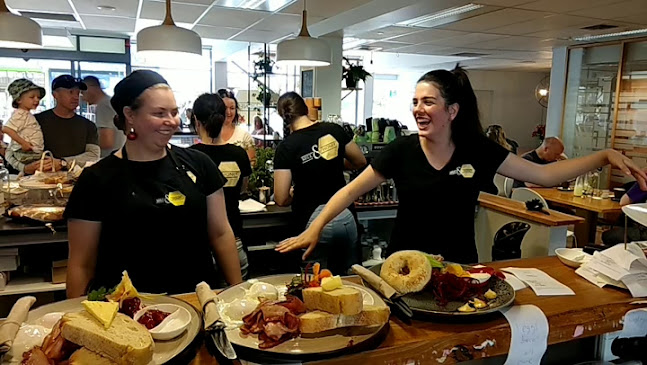 Reviews of Milk & Honey in Whangarei - Coffee shop