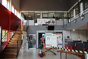 Photo n°4 de CIMME Manutention à La Vaupalière (Fournisseur d'équipement de manutention)