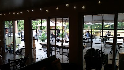Photos of The 1850 House Inn