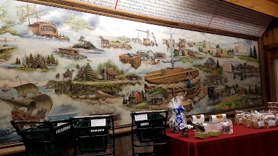 Photos of Heini's Cheese Chalet