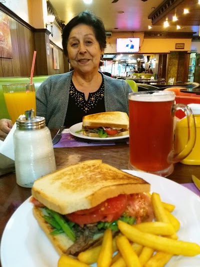 Photos of Cafe Premium