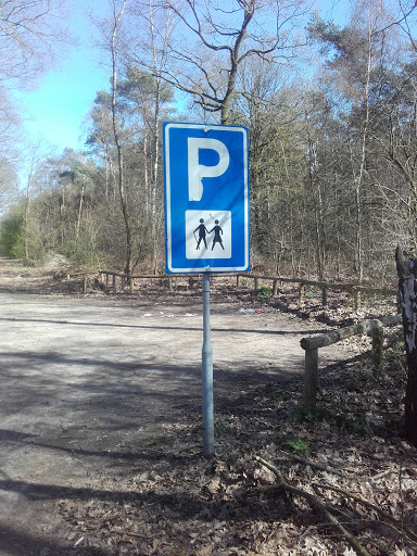 Parkeerplaats wandelroutes De Mortelse bossen - Thumbnail