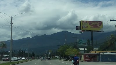 Photos of Centro Comercial Los Casta&ntilde;os