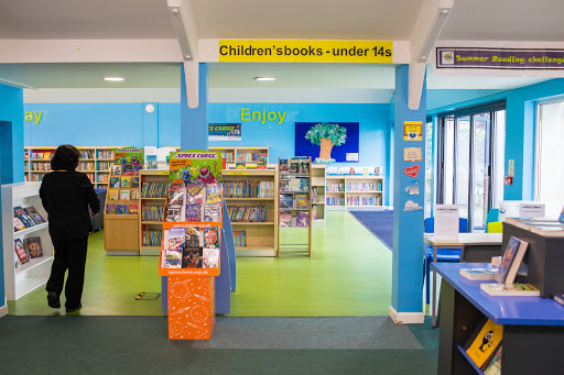 Cippenham Library - Visual