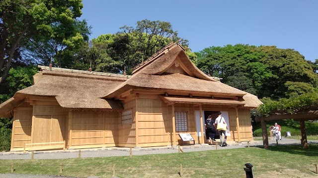 Hamarikyu Gardens