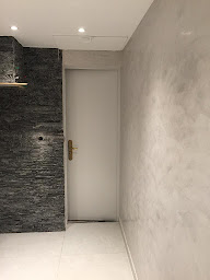 Photo n°12 de SK Peinture Décoration à Vaulx-en-Velin (Peintre en bâtiment)