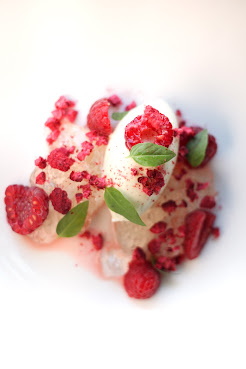 CIN CIN Vine Street by null