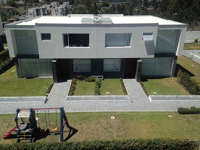 Photos of VILLA TOSCANA TUMBACO