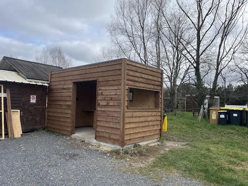 Photo de Toit et bois à Berson (33390)