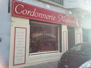 Photo n°3 de Cordonnerie Masson à Saint-Brieuc (Cordonnier)