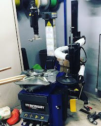 Photo n°18 de BV Motorsport Spare Parts à Jougne (Garage automobile)