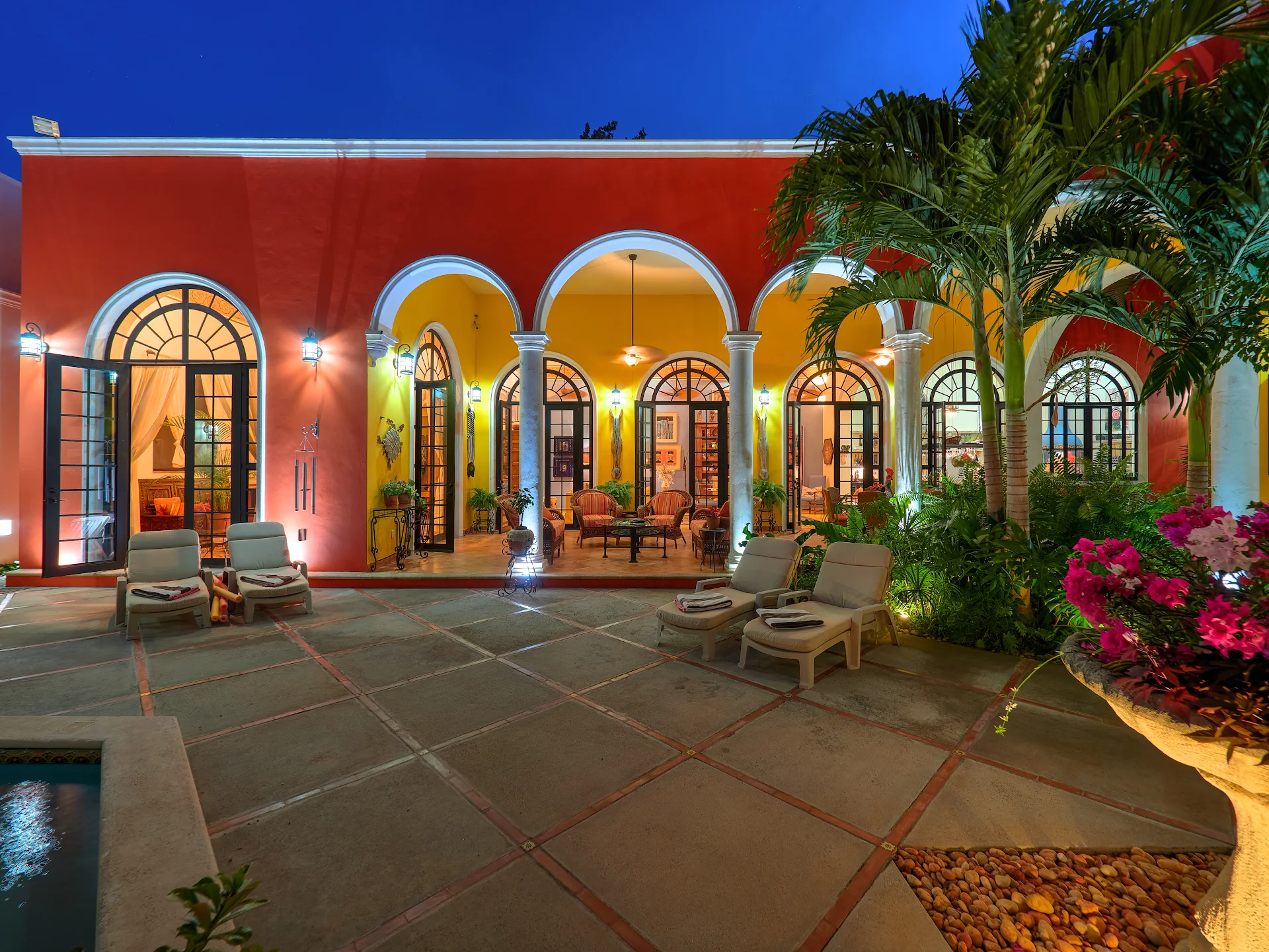 Casa Oasis Guest House & Spa