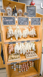 Photo n°7 de Sherpa Supermarché Montchavin à La Plagne Tarentaise (Primeur)